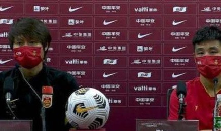 世界杯手机官网直播软件下载官方入口-李铁称赞球员有斗志和欲望 感谢球迷支持才变强大